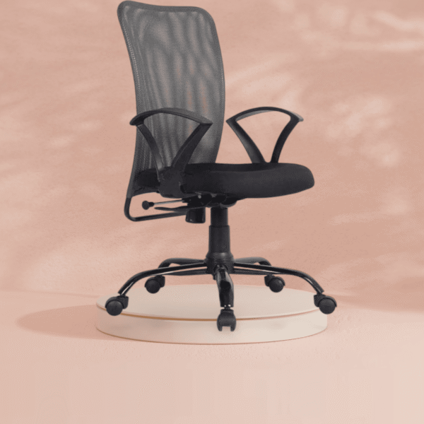 Sigma chair
